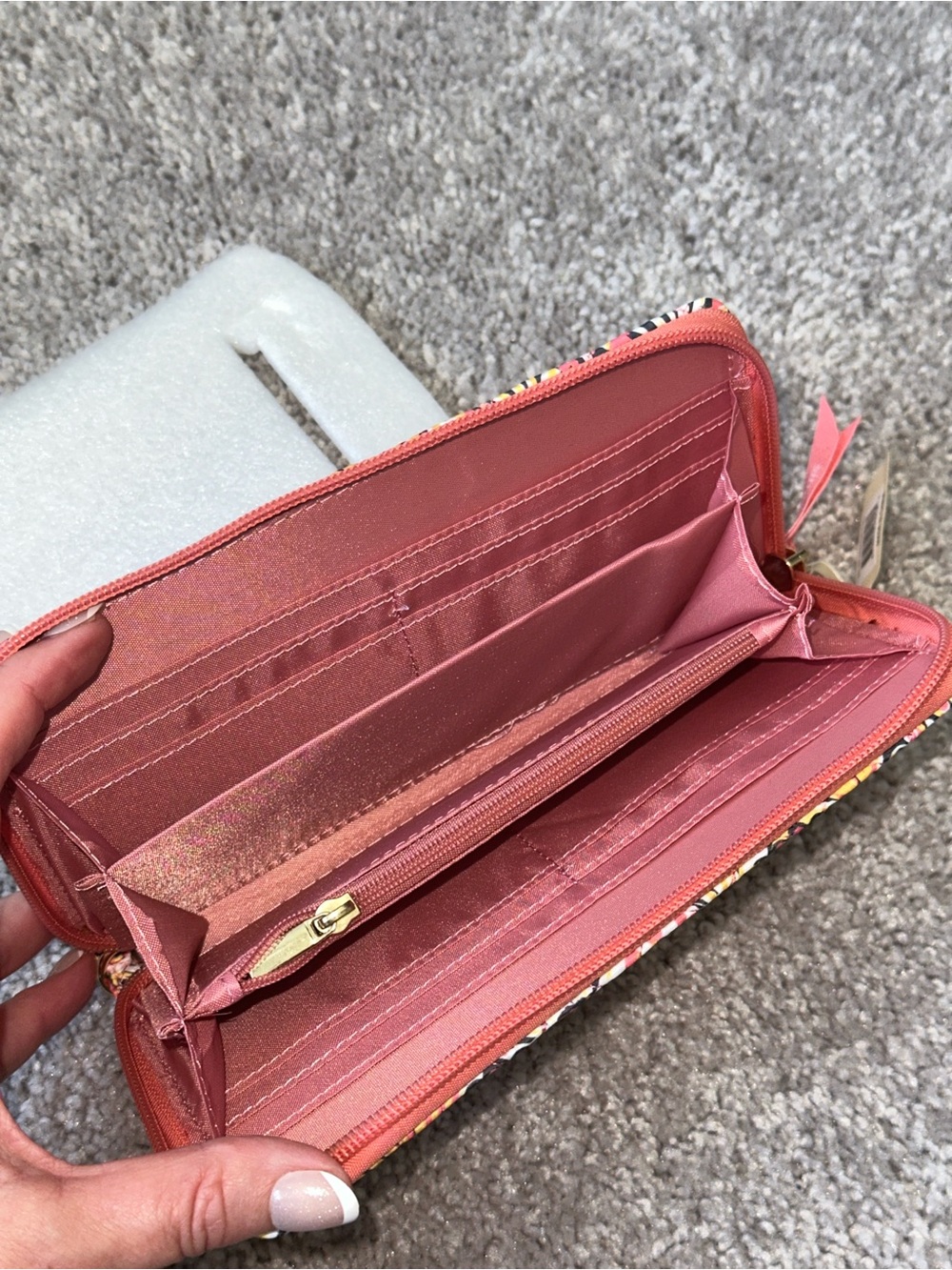 Simply Southern Coral Pink & Gold Multi Shell Patterned Wristlet Wallet - Picture 3 of 5
